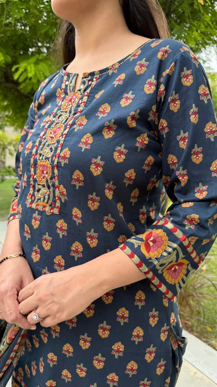 Elegant Blue Printed Ethnic Pallazo Set with Dupatta